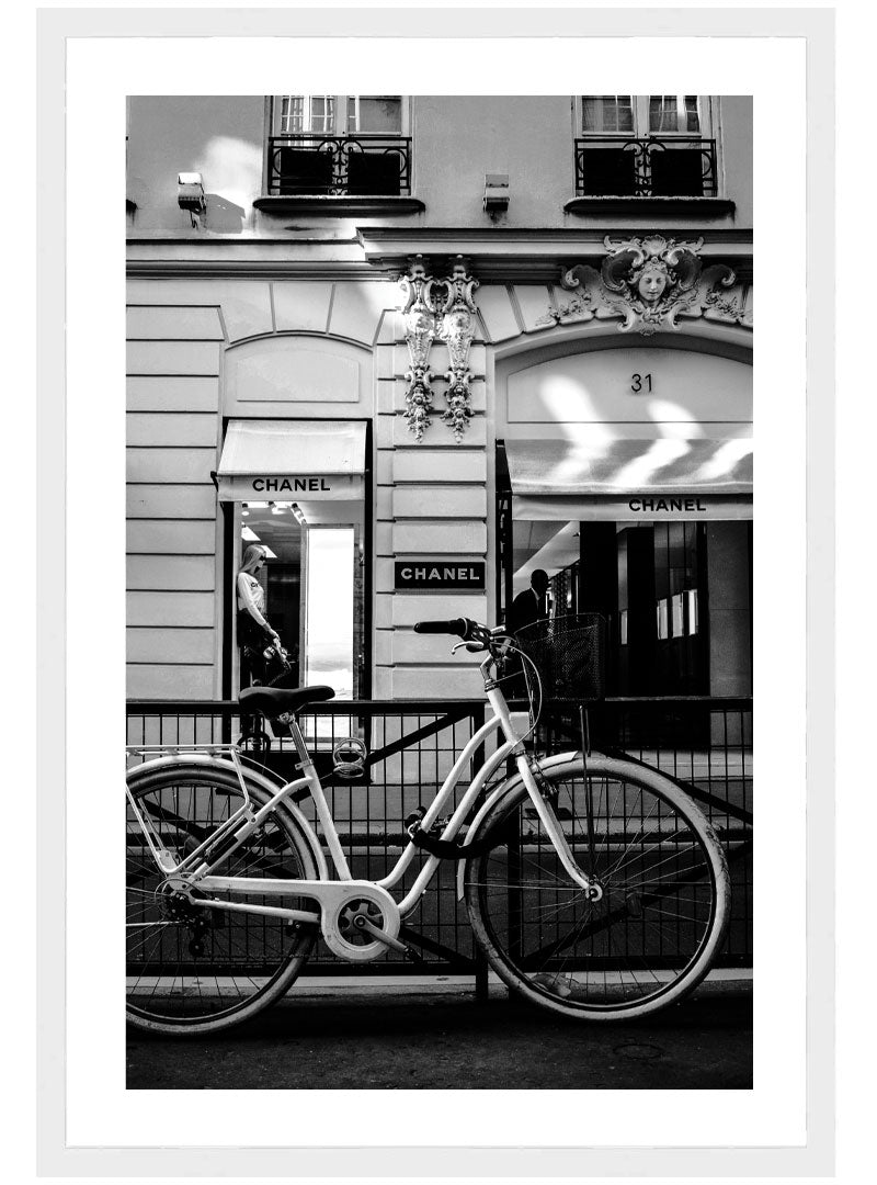  Dior Building Black and White Poster, Fashion Wall Art 16 x 20:  Posters & Prints